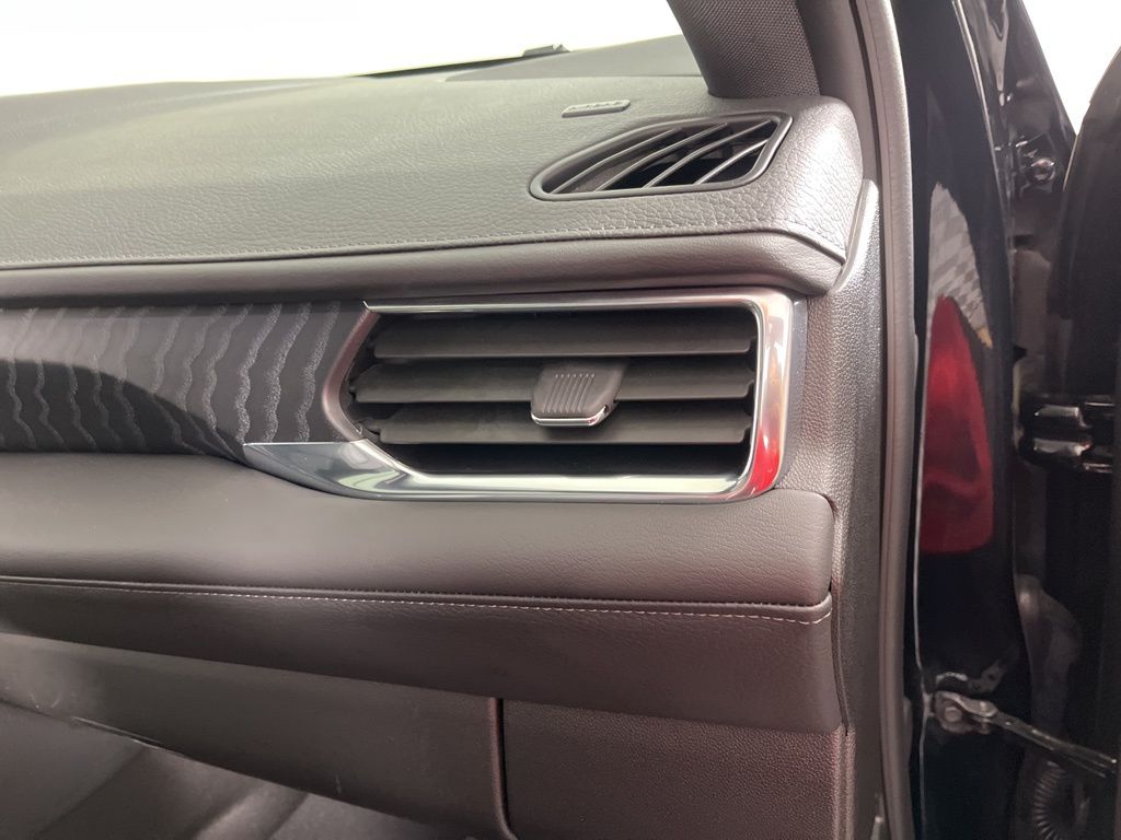 Thumbnail: 2024 GMC Yukon - 10