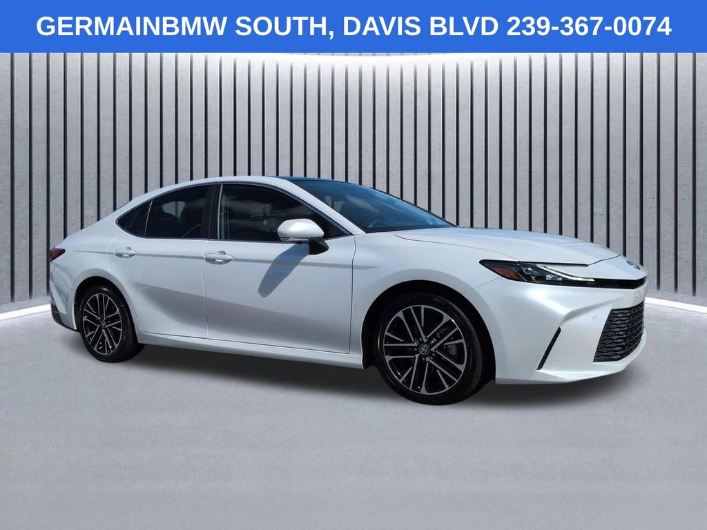 Used 2025 Beige Toyota XLE image 3