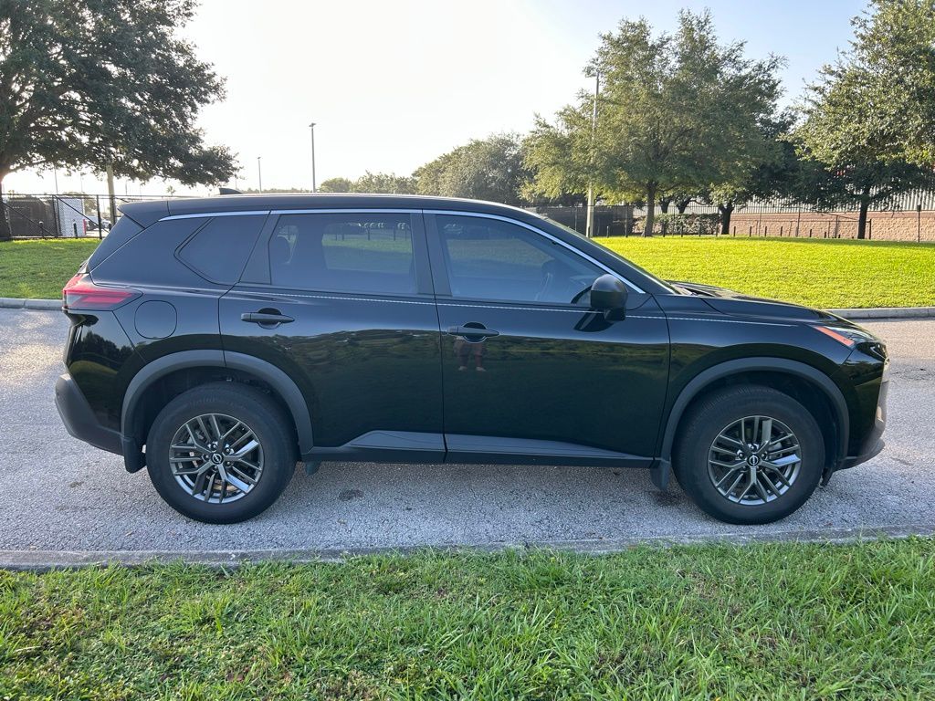 Thumbnail: 2023 Nissan Rogue - 6