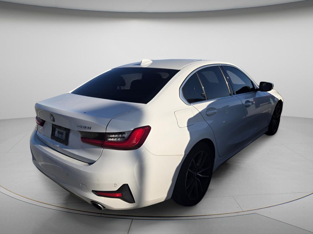 2020 BMW 330i - $23,257