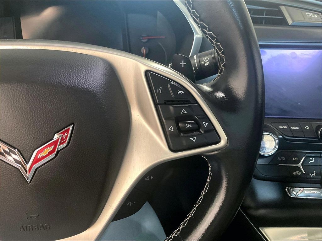 2019 Chevrolet Corvette — photo 22