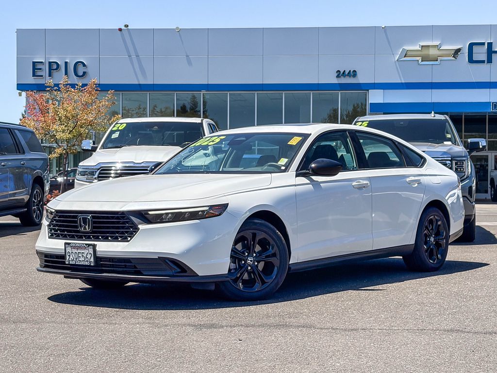 2025 Honda Accord SE FWD