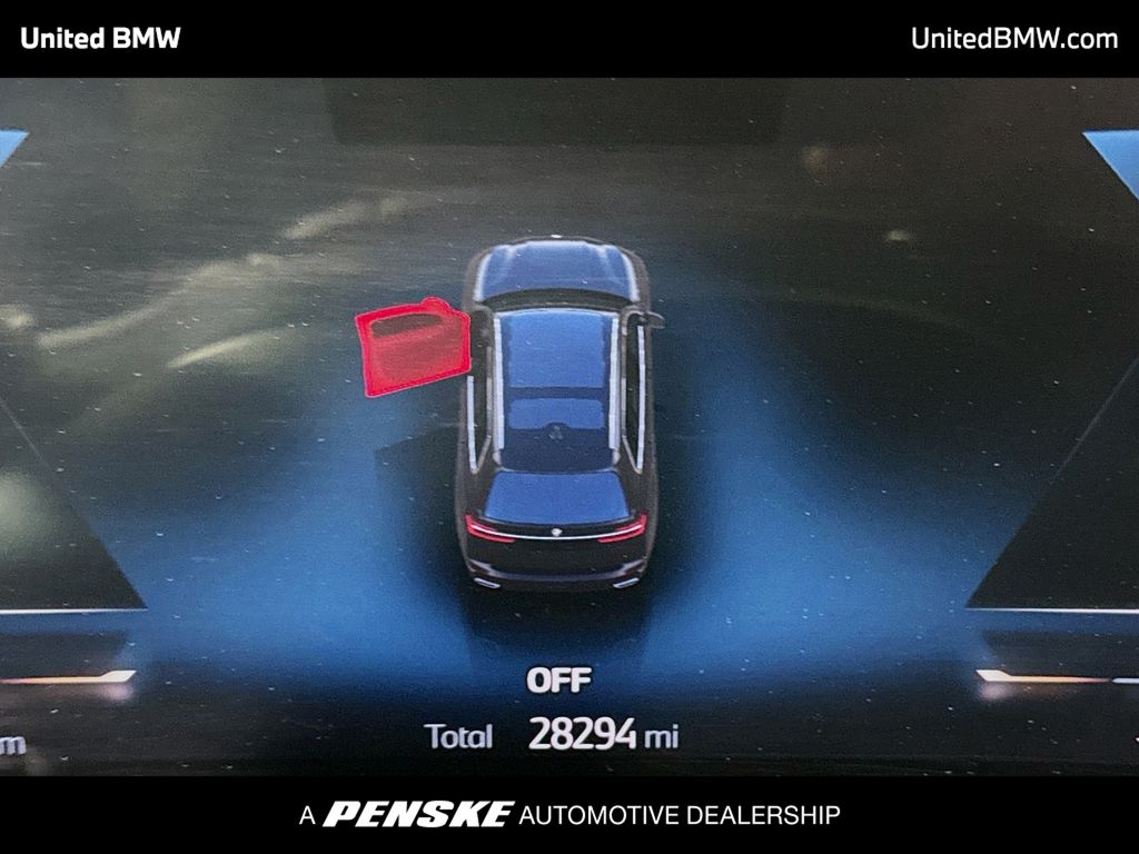 Thumbnail: 2023 BMW X7 - 7