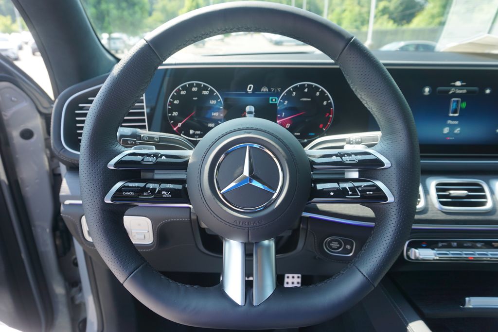 Thumbnail: 2025 Mercedes-Benz GLS - 25