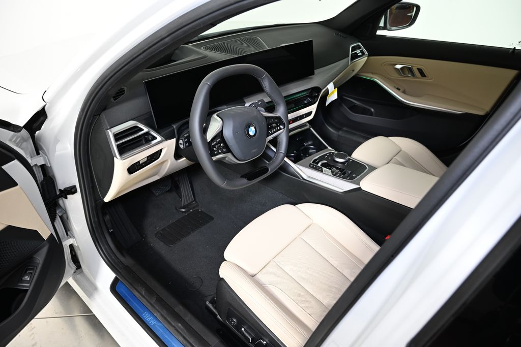 Thumbnail: 2026 BMW 3 Series - 15