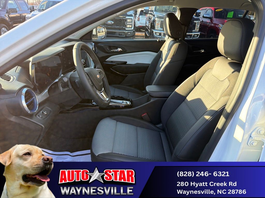 new 2025 Chevrolet Trax car, priced at $23,965