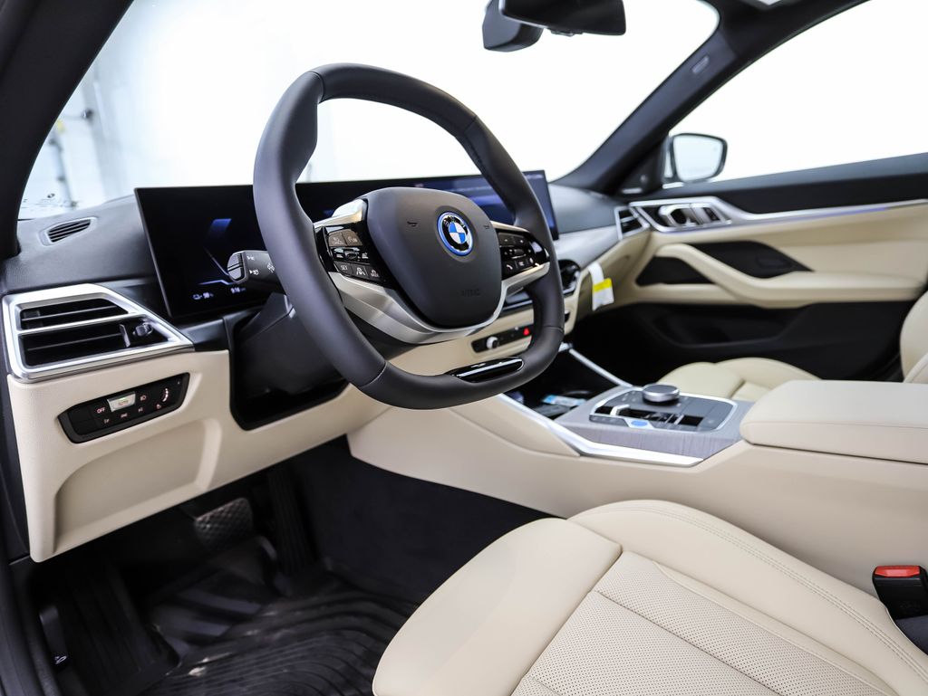 2025 BMW i4 xDrive40 9