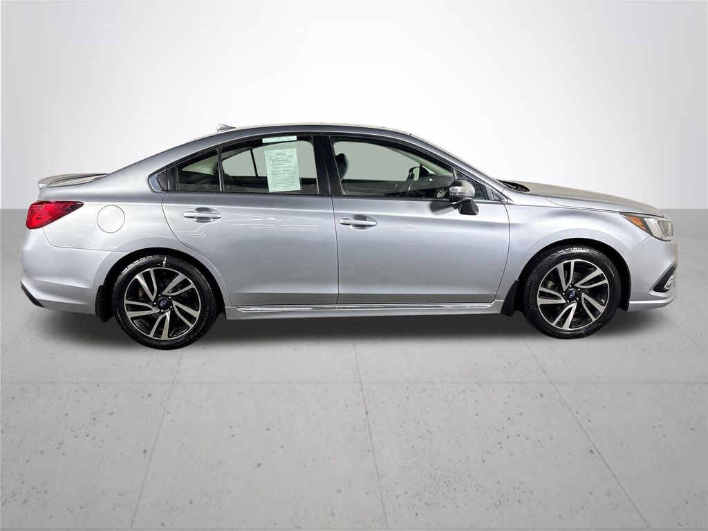 2018 Subaru Legacy 2.5i