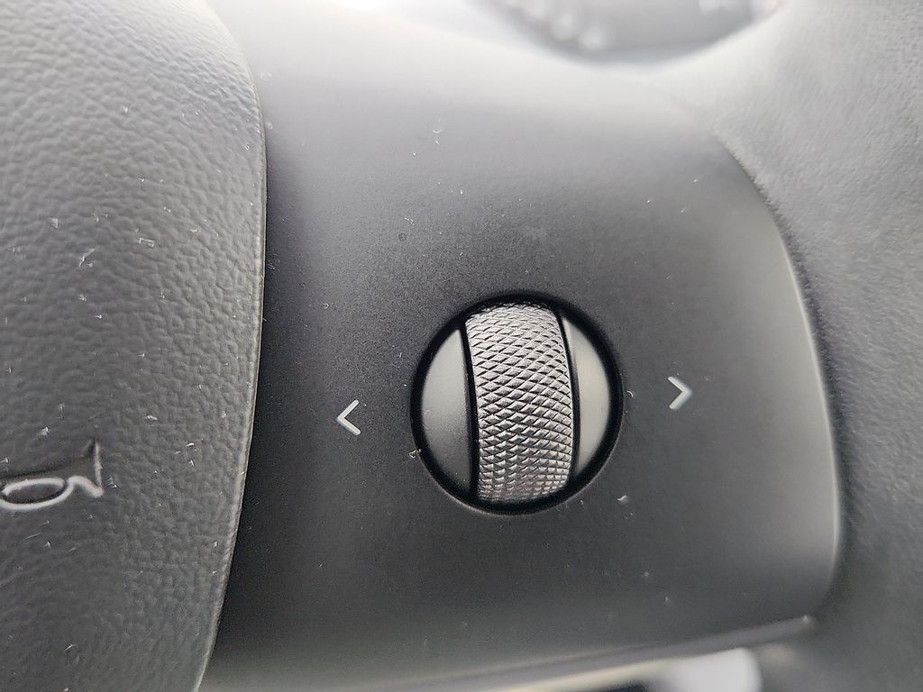 Thumbnail: 2024 Tesla Model Y - 20