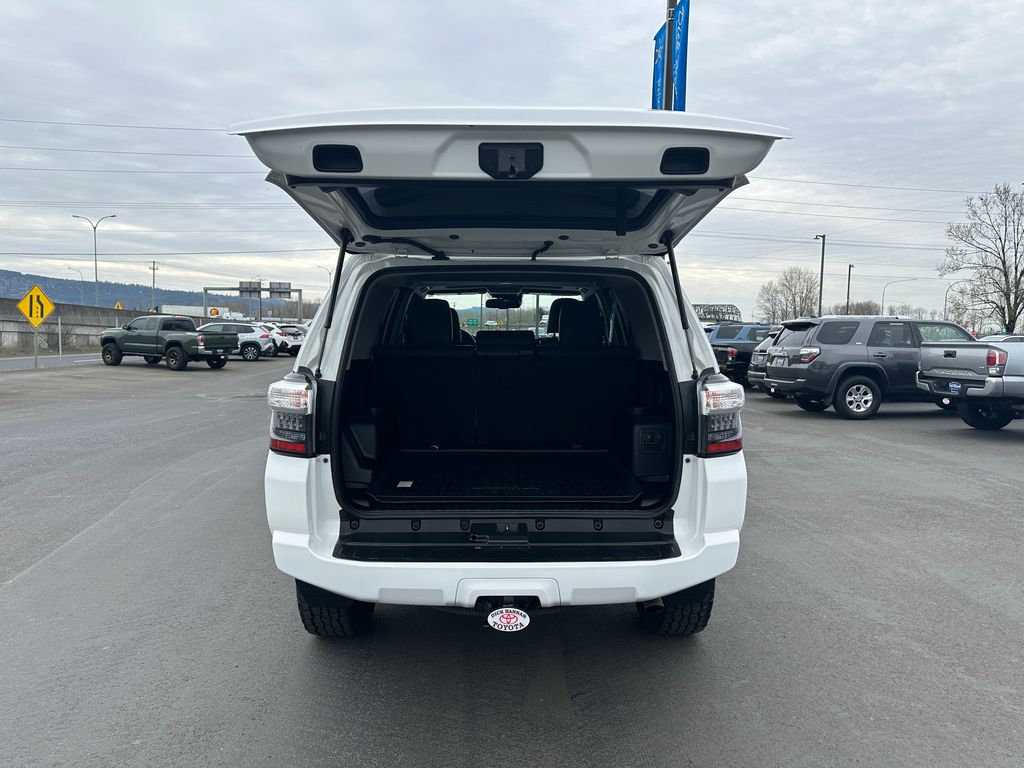 2021 Toyota 4Runner Venture