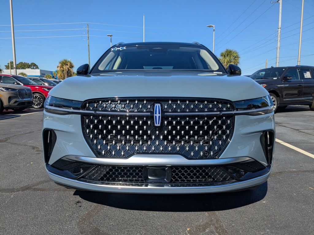 2025 Lincoln Nautilus Reserve