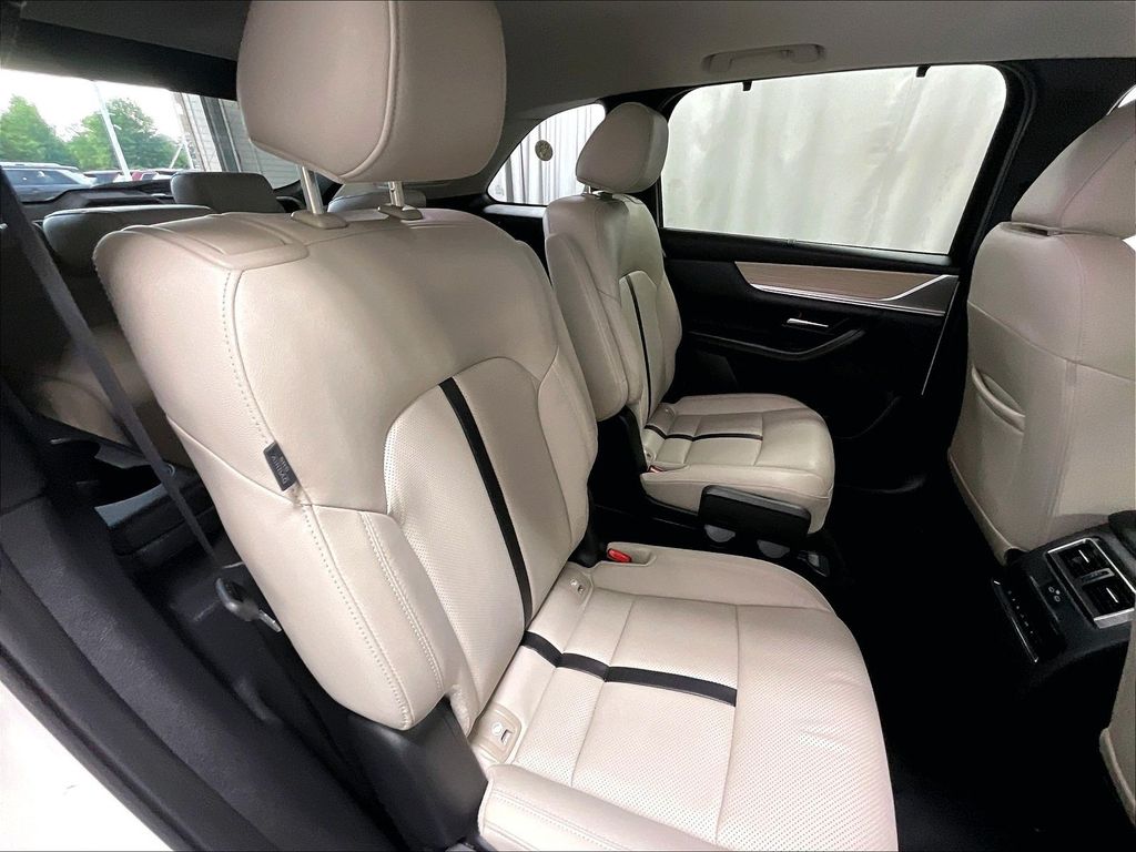 2024 Mazda CX-90 — photo 16