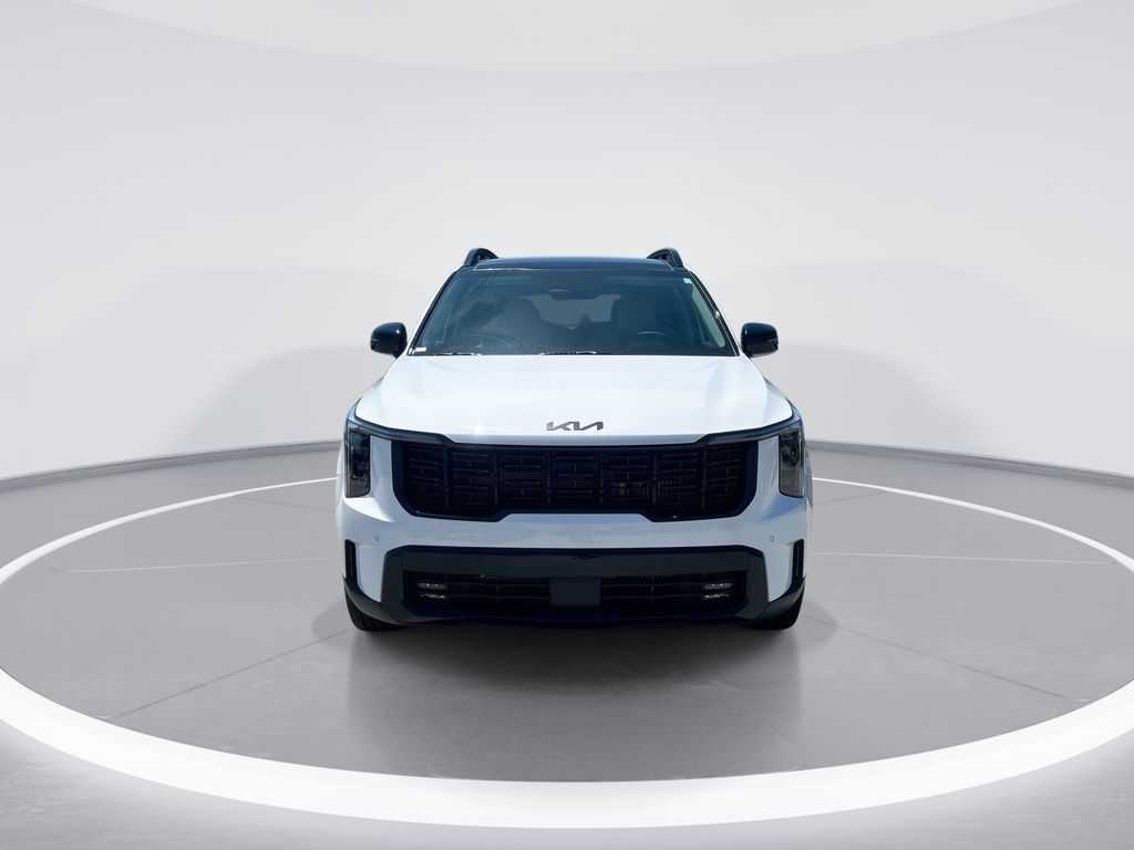 Used 2026 White Kia X-Line EX image 3