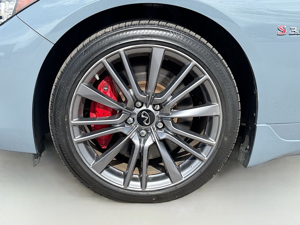 Used 2022 Gray INFINITI Red Sport 400 image 32