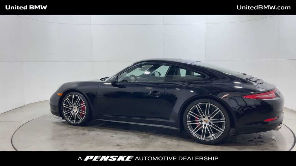 Thumbnail: 2015 Porsche 911 - 6
