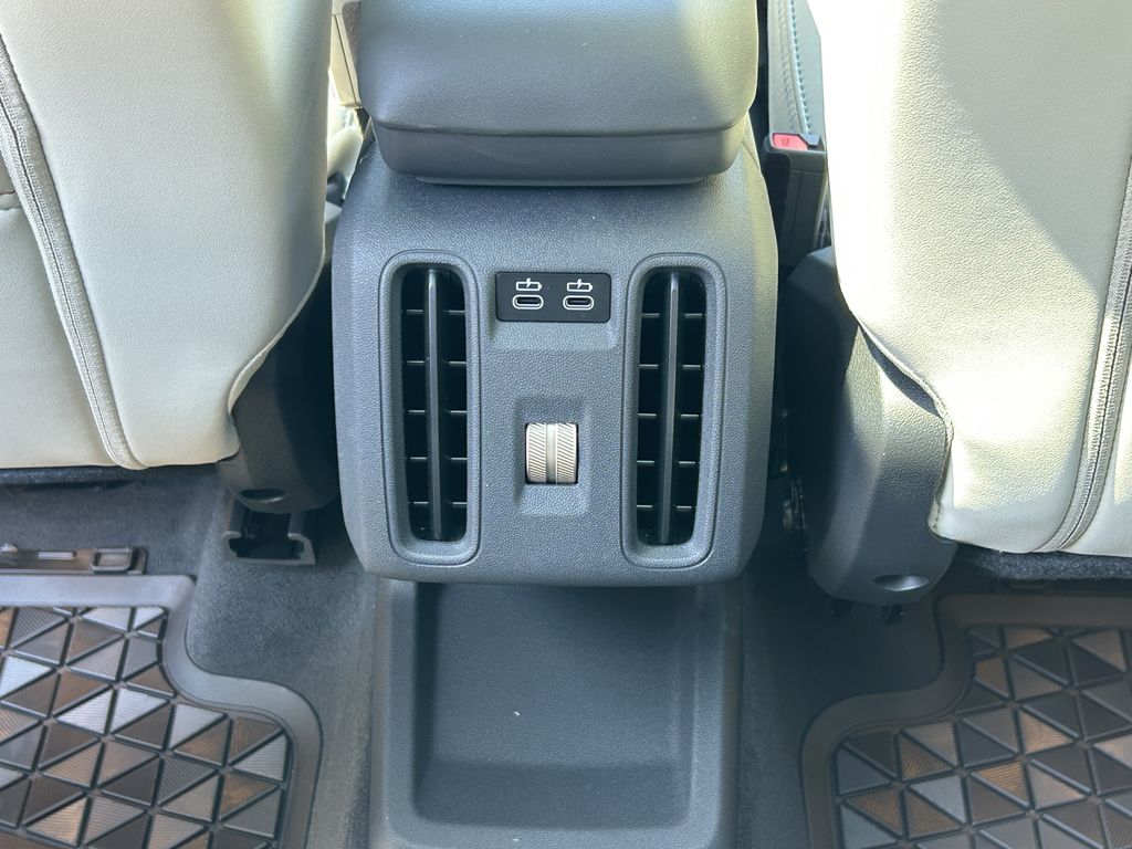 Thumbnail: 2025 MINI Cooper Countryman - 32