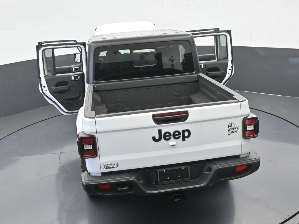 Used 2024 Bright White Clearcoat Jeep Willys image 71