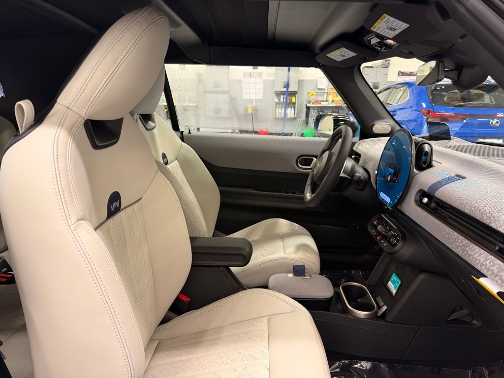 Thumbnail: 2026 MINI Cooper - 23