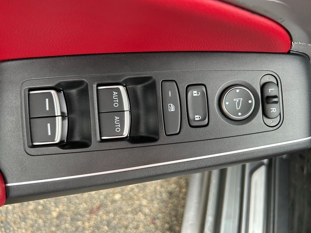 Thumbnail: 2024 Acura Integra - 17