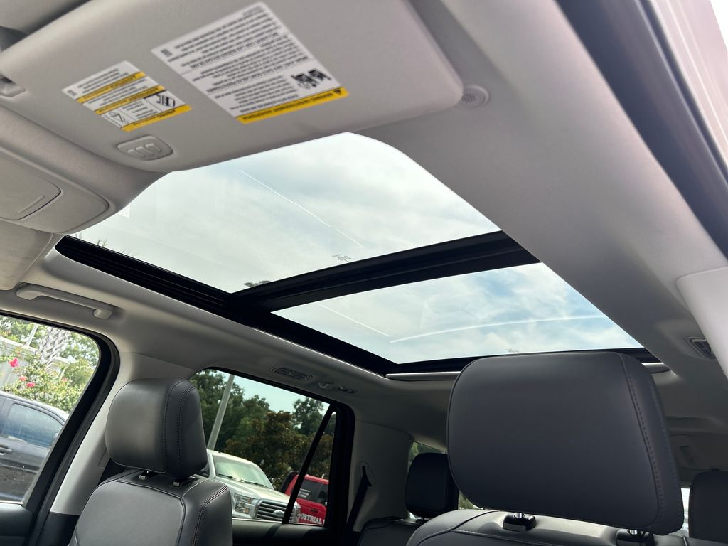 2025 White Ford Expedition Active RWD SUV