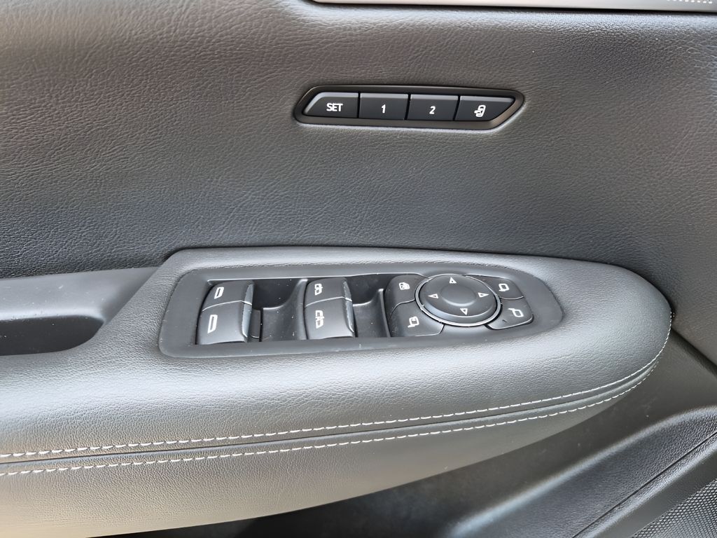 Used Car 2023 Cadillac Xt6  Premium Luxury For Sale Under $35,000 In Austin, Texas