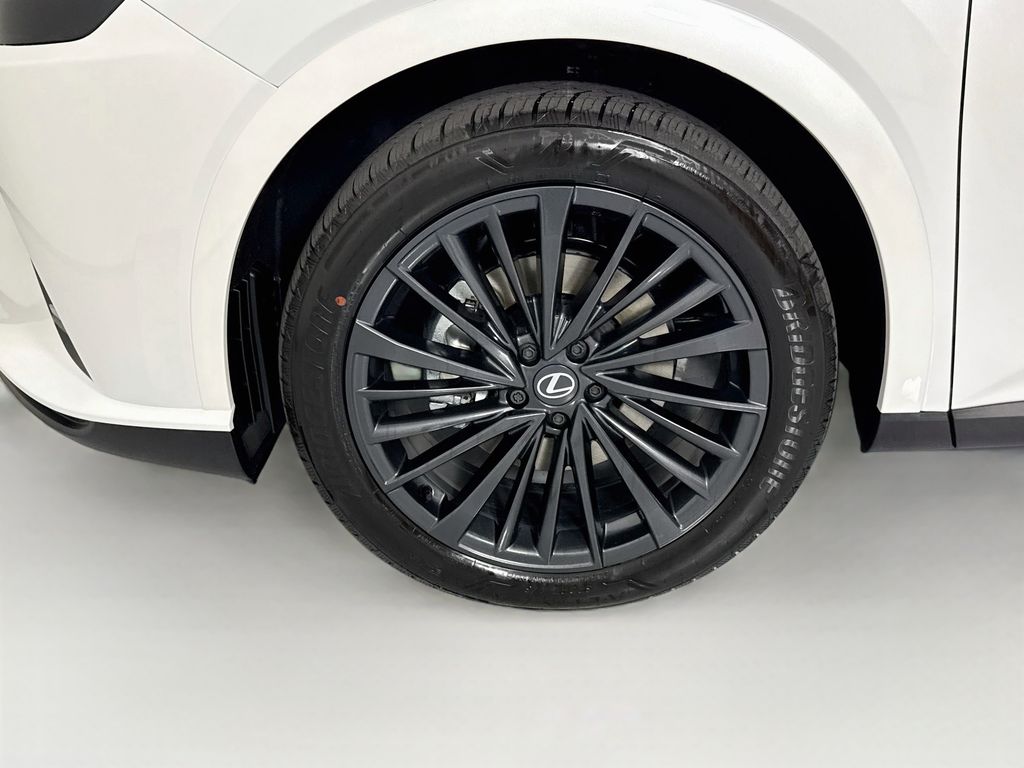 Thumbnail: 2026 Lexus RX - 31