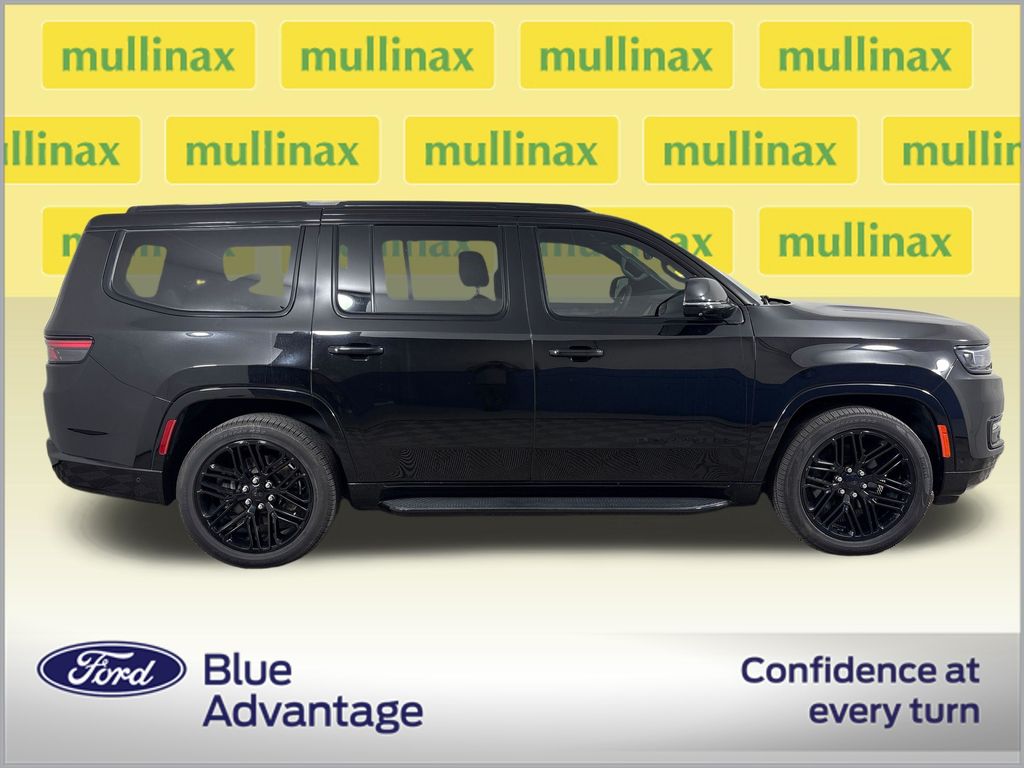 Certified Used 2022 Black Jeep Series II image 2