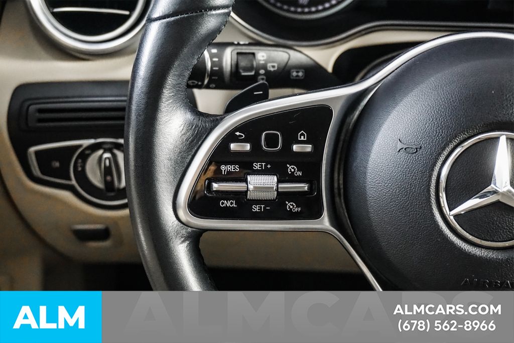 Used 2022 Gray Mercedes-Benz GLC 300 image 26