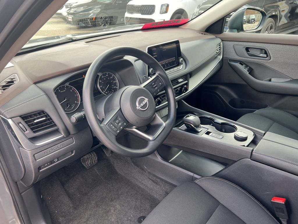 2023 Nissan Rogue S photo