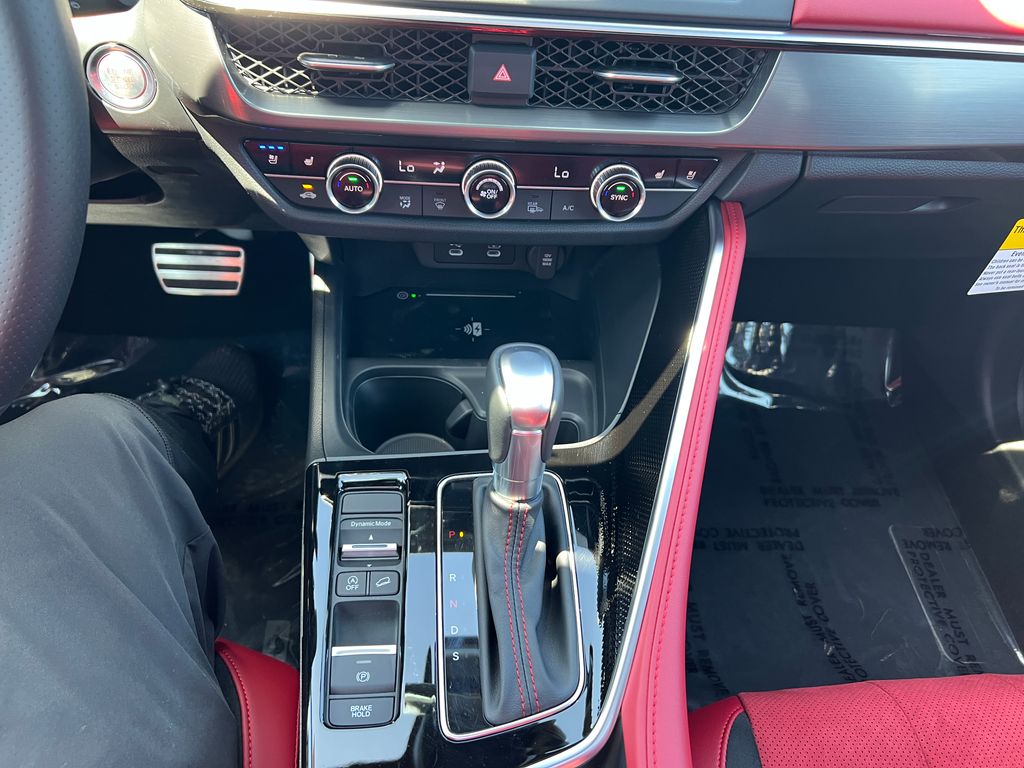 Thumbnail: 2025 Acura ADX - 19