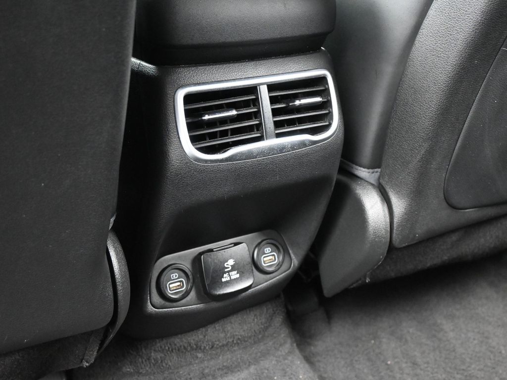 Used 2023 Portofino Gray Hyundai Calligraphy image 41