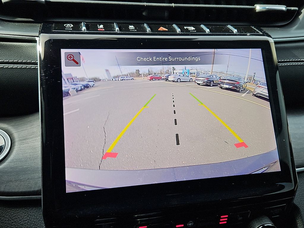 Thumbnail: 2023 Jeep Grand Cherokee L - 20