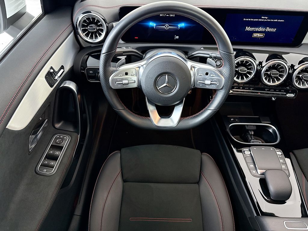 Thumbnail: 2023 Mercedes-Benz CLA - 10