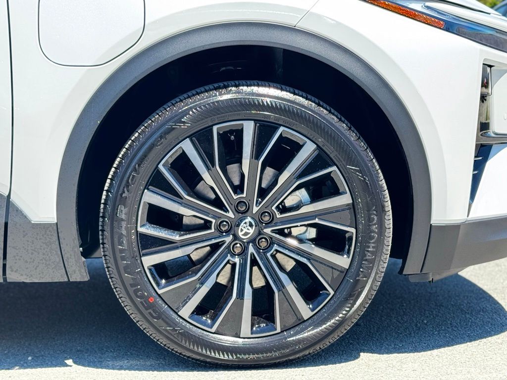 New 2026 Toyota C-HR SUV