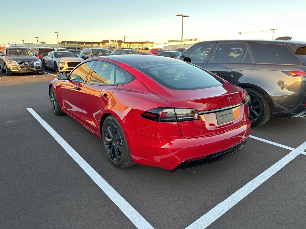 Thumbnail: 2022 Tesla Model S - 3