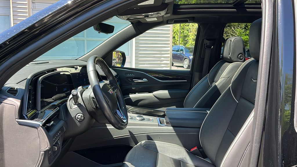 2022 Cadillac Escalade ESV Sport 12