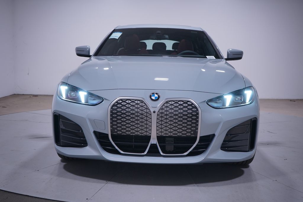 Thumbnail: 2026 BMW i4 - 4