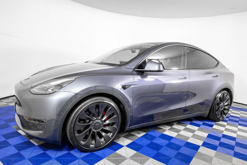 2023 Tesla Model Y Performance AWD