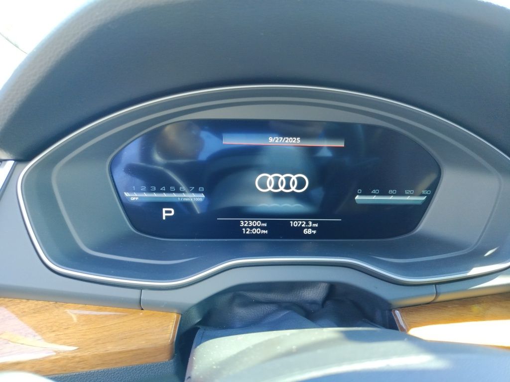 Thumbnail: 2023 Audi Q5 - 8