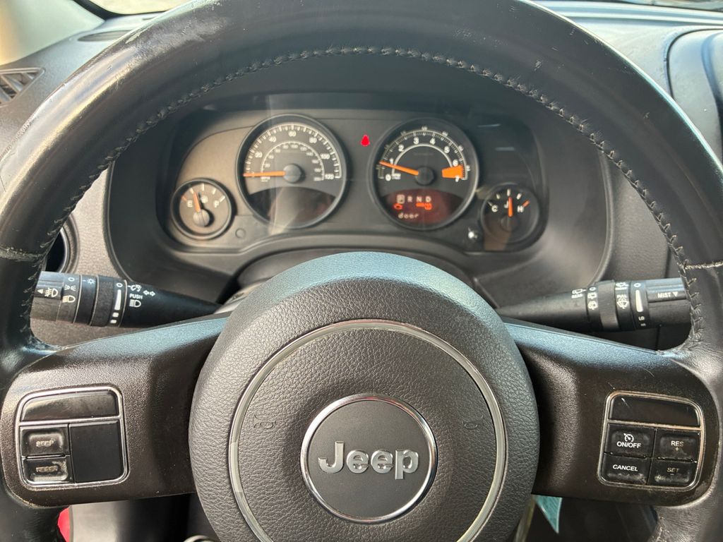 Used Car 2014 Jeep Patriot  Latitude For Sale Under $10,000 In Austin, Texas