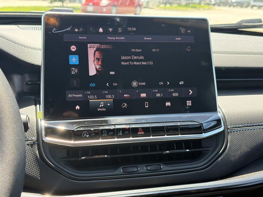 New 2026 Silver Jeep Latitude image 6