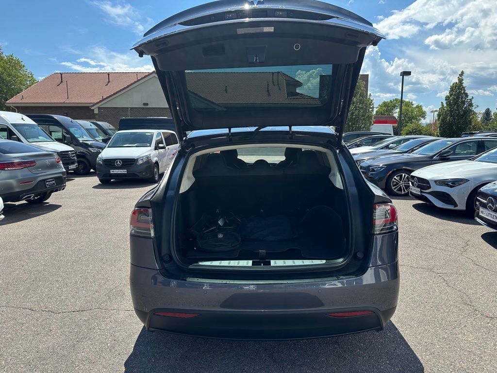 2017 Tesla Model X 75D 30