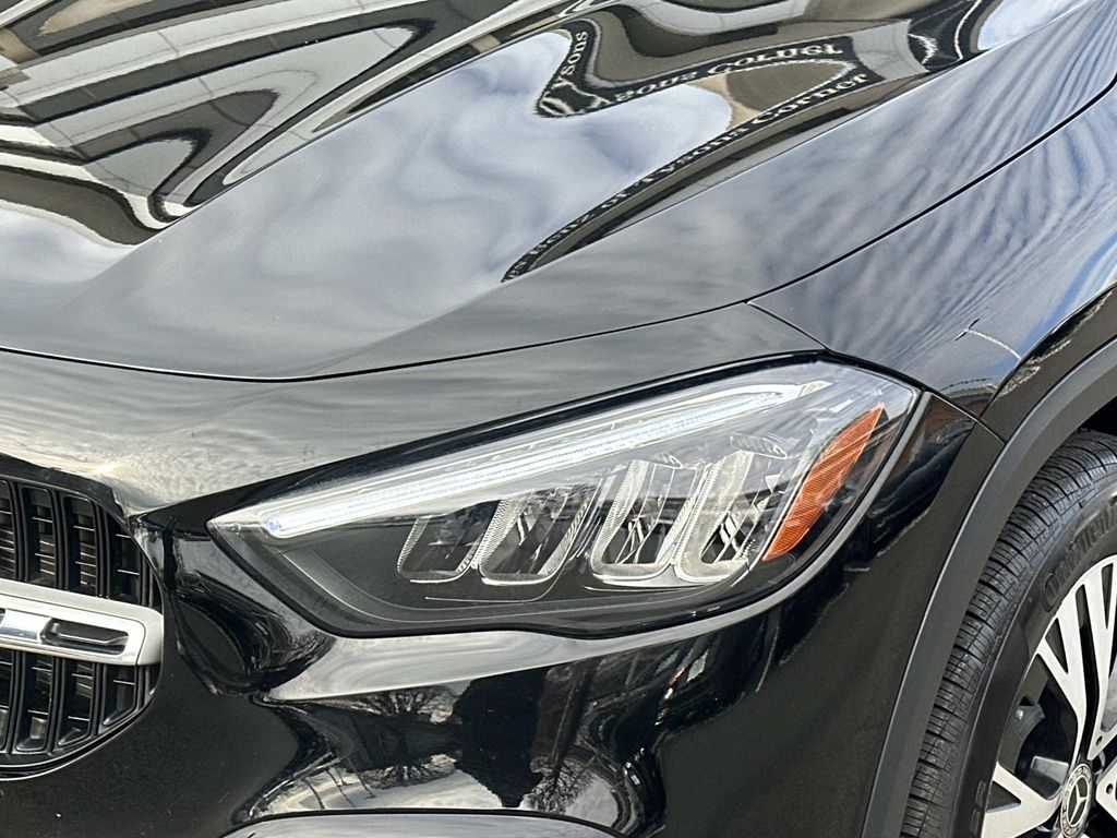 Thumbnail: 2025 Mercedes-Benz GLA - 2