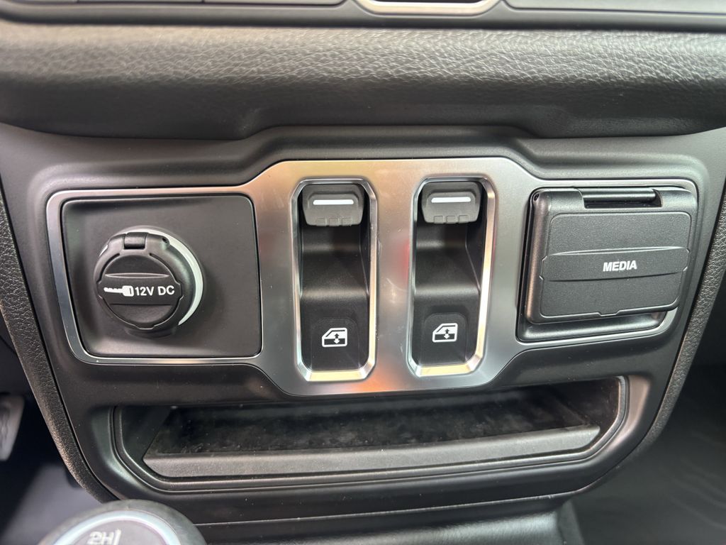 car-gallery-17