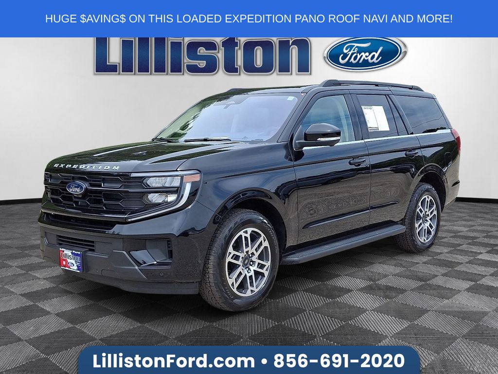 Black Metallic 2025 Ford Expedition SUV / Crossover Four-Wheel Drive Automatic