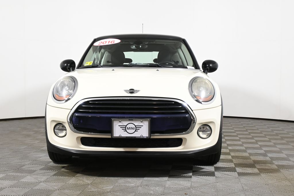 Thumbnail: 2016 MINI Cooper - 10