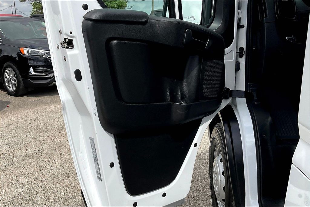 Used 2023 Ram ProMaster 2500 High Roof 3D Cargo Van