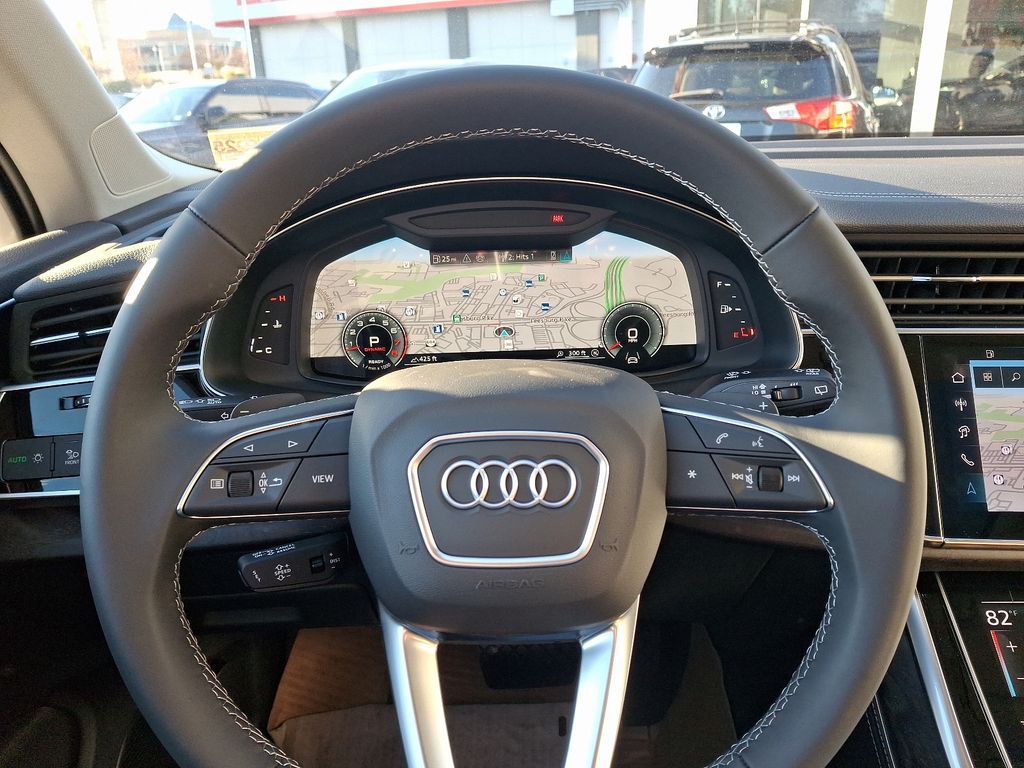 2025 Audi Q7  16