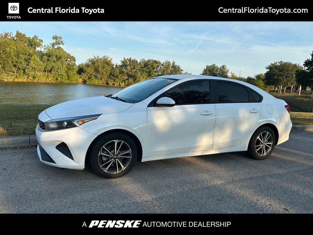 Thumbnail: 2022 Kia Forte - 1