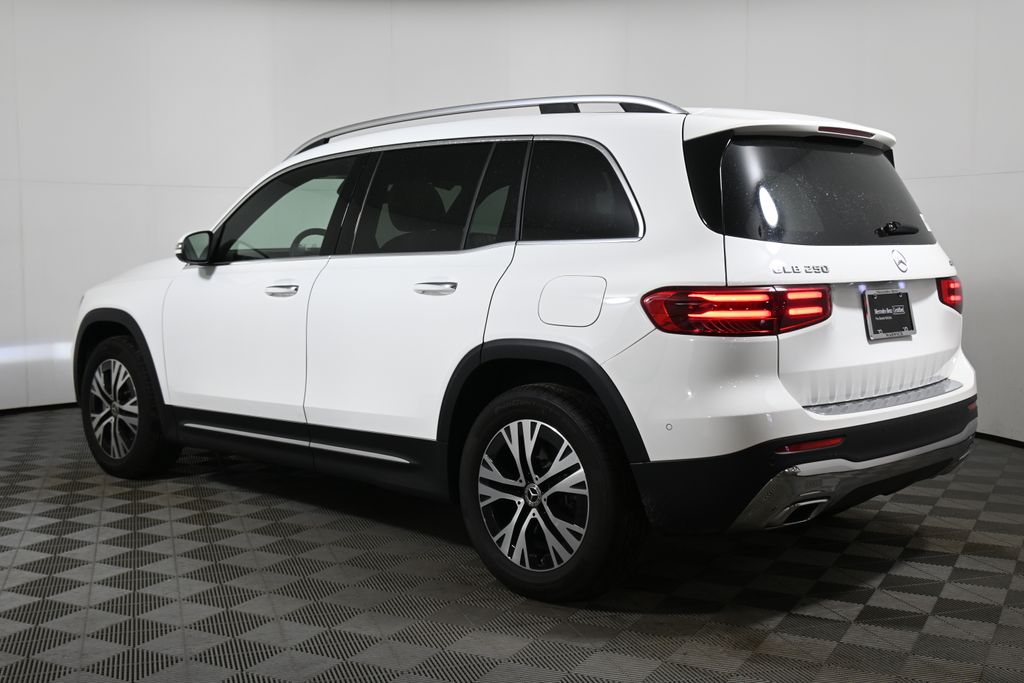 Thumbnail: 2026 Mercedes-Benz GLB - 5